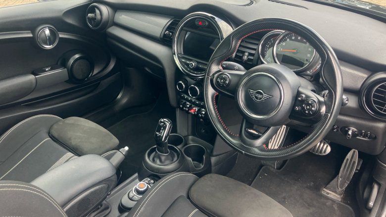 MINI Hatchback 1.5 Cooper Sport II 3dr Auto Petrol Hatchback